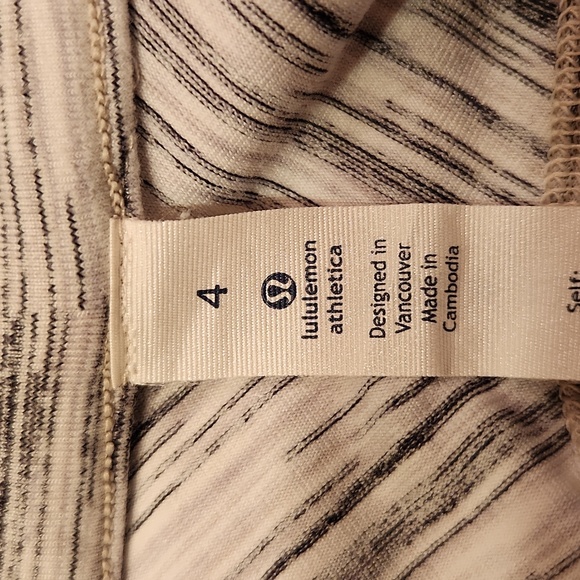 LULULEMON JACKET - Picture 14 of 15